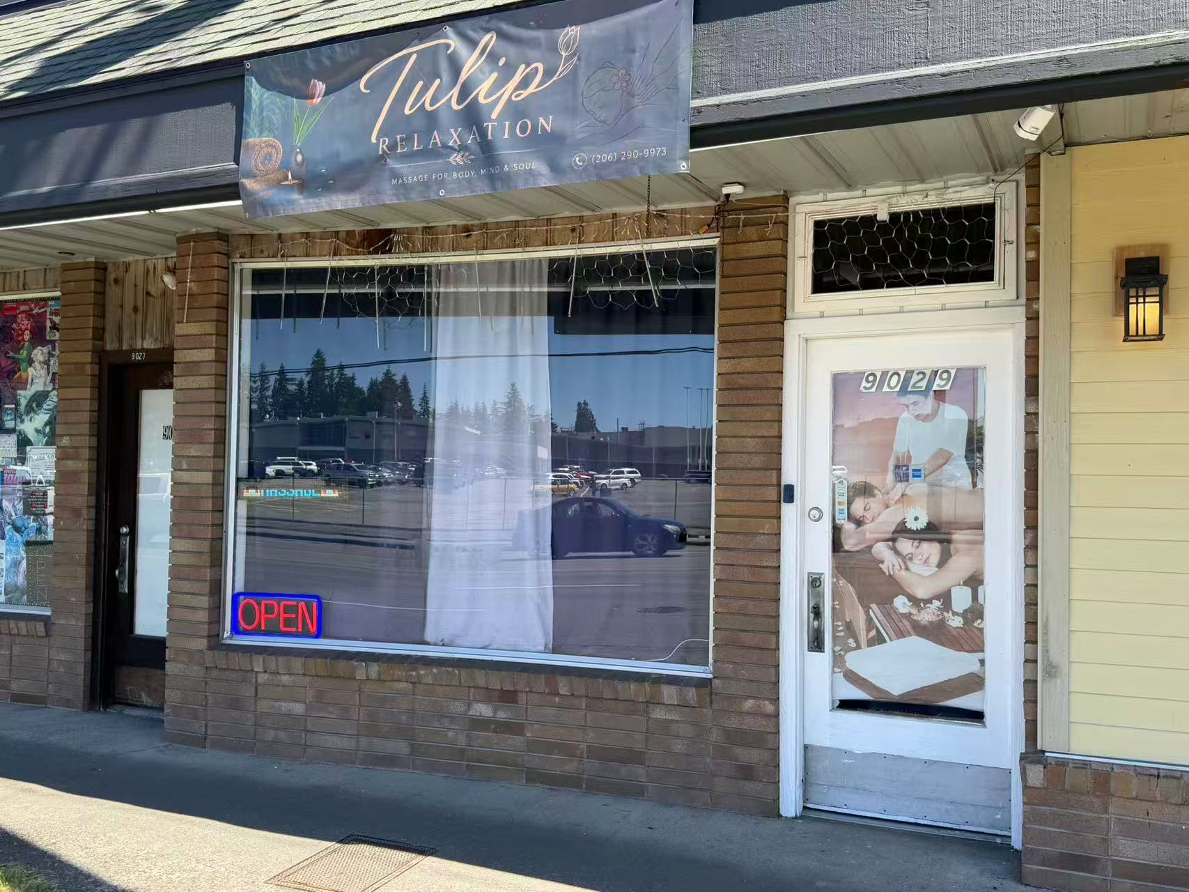 Tulip Relaxation storefront on Evergreen Way